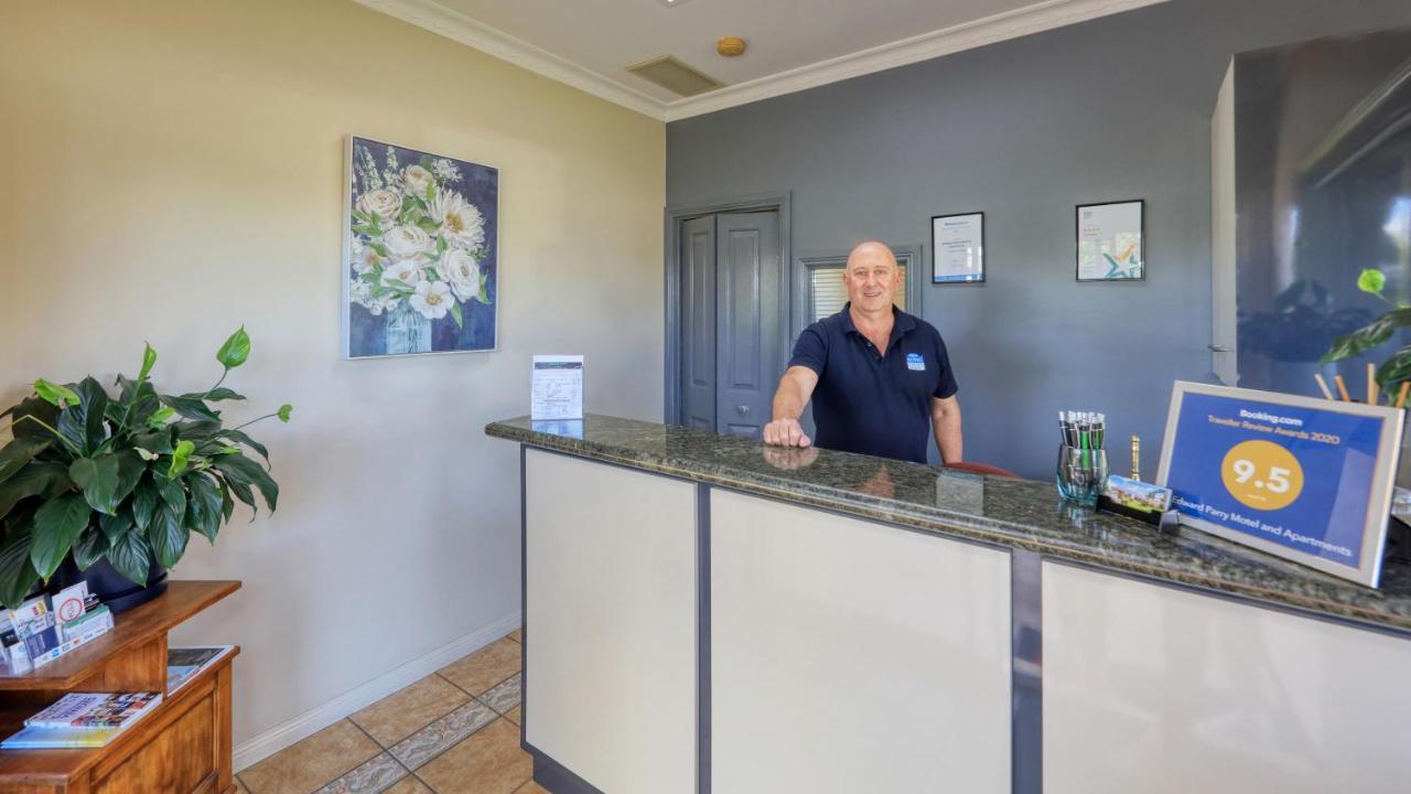 Edward Parry Motel And Apartments Tamworth Dış mekan fotoğraf