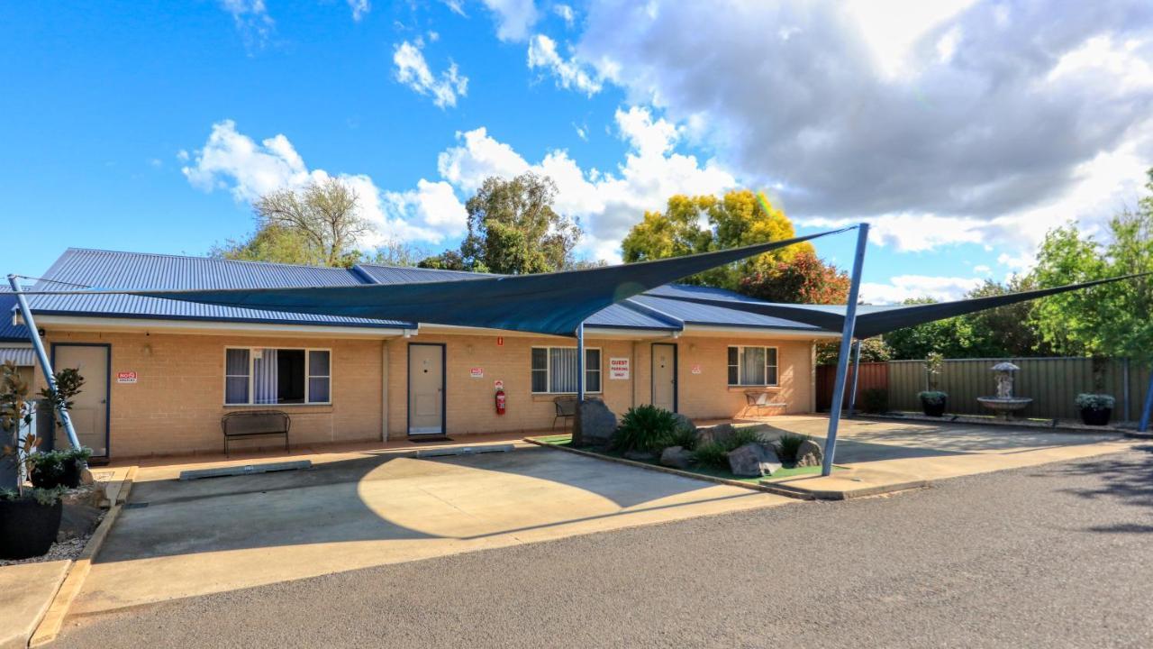 Edward Parry Motel And Apartments Tamworth Dış mekan fotoğraf