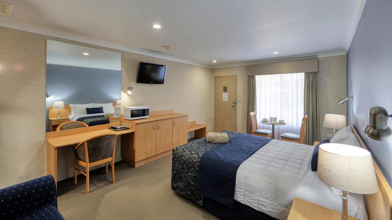 Edward Parry Motel And Apartments Tamworth Dış mekan fotoğraf