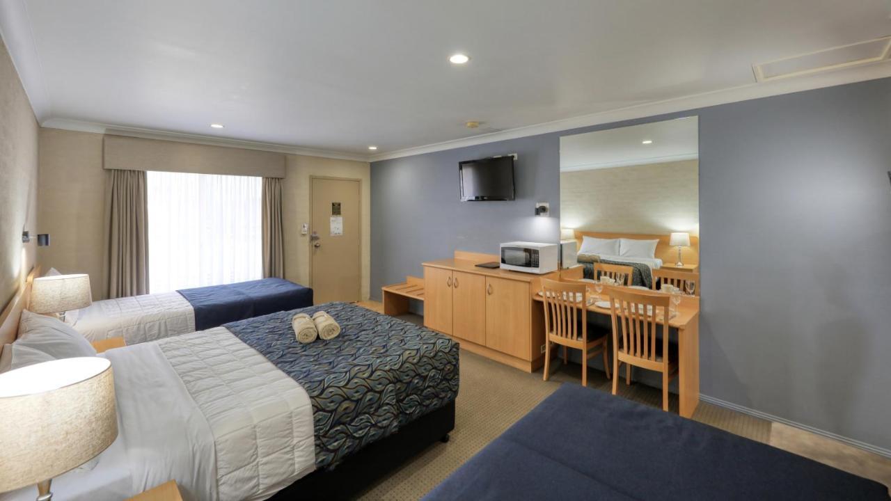 Edward Parry Motel And Apartments Tamworth Dış mekan fotoğraf