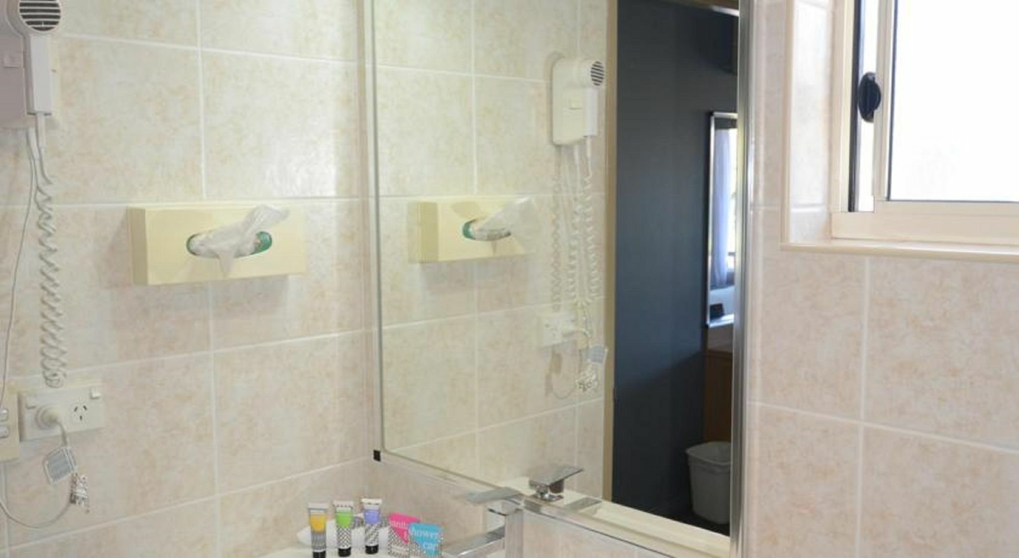 Edward Parry Motel And Apartments Tamworth Dış mekan fotoğraf